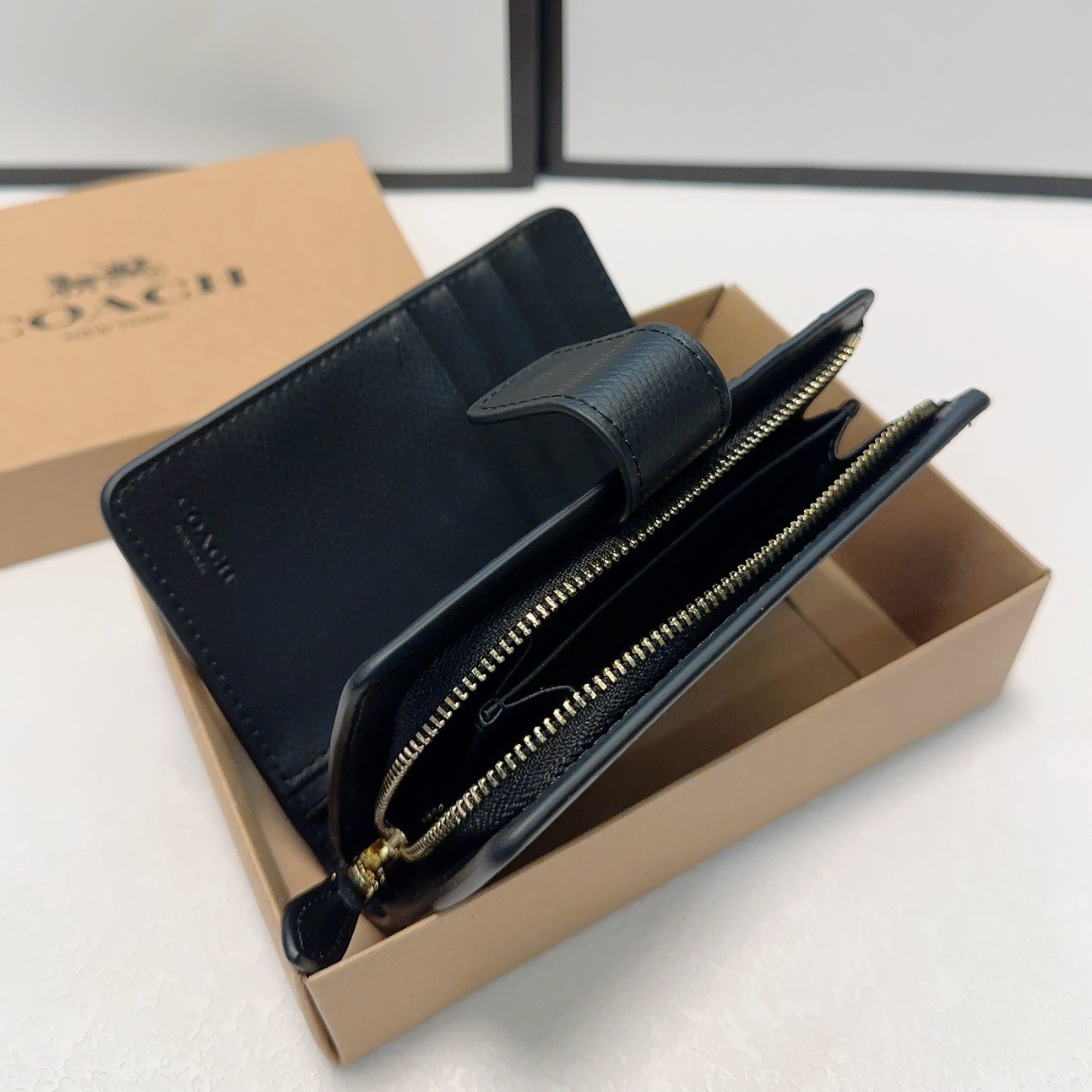 COACH - Printed Compact Wallet