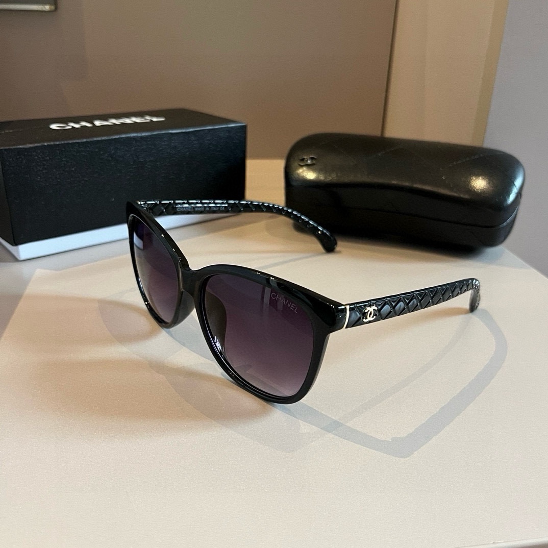 Chanel-Socialite style round frame Sunglasses