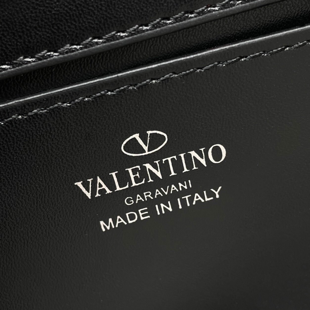 Valentino-Mini locò Crystal Decorative Handbag