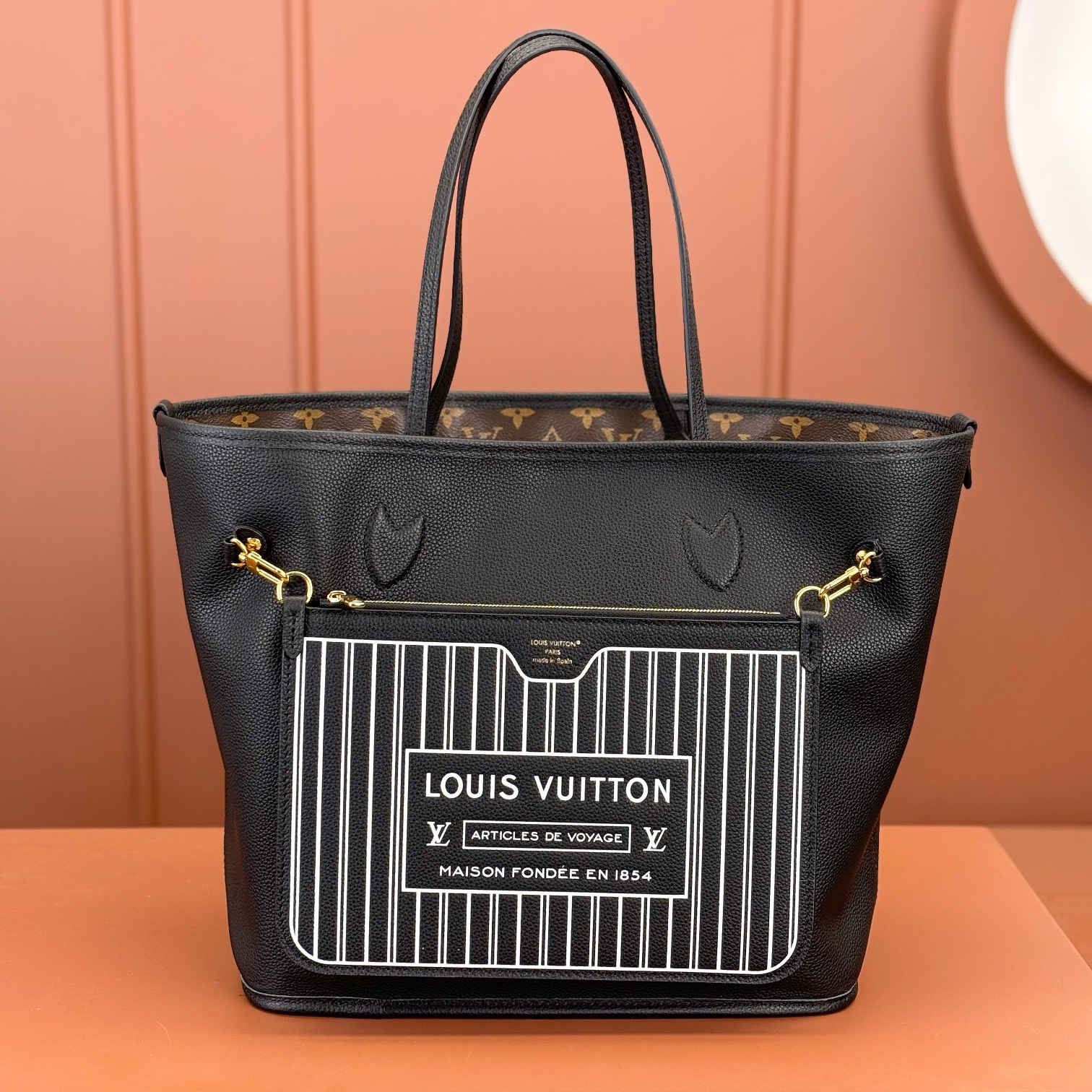 LV - Medium Handbag