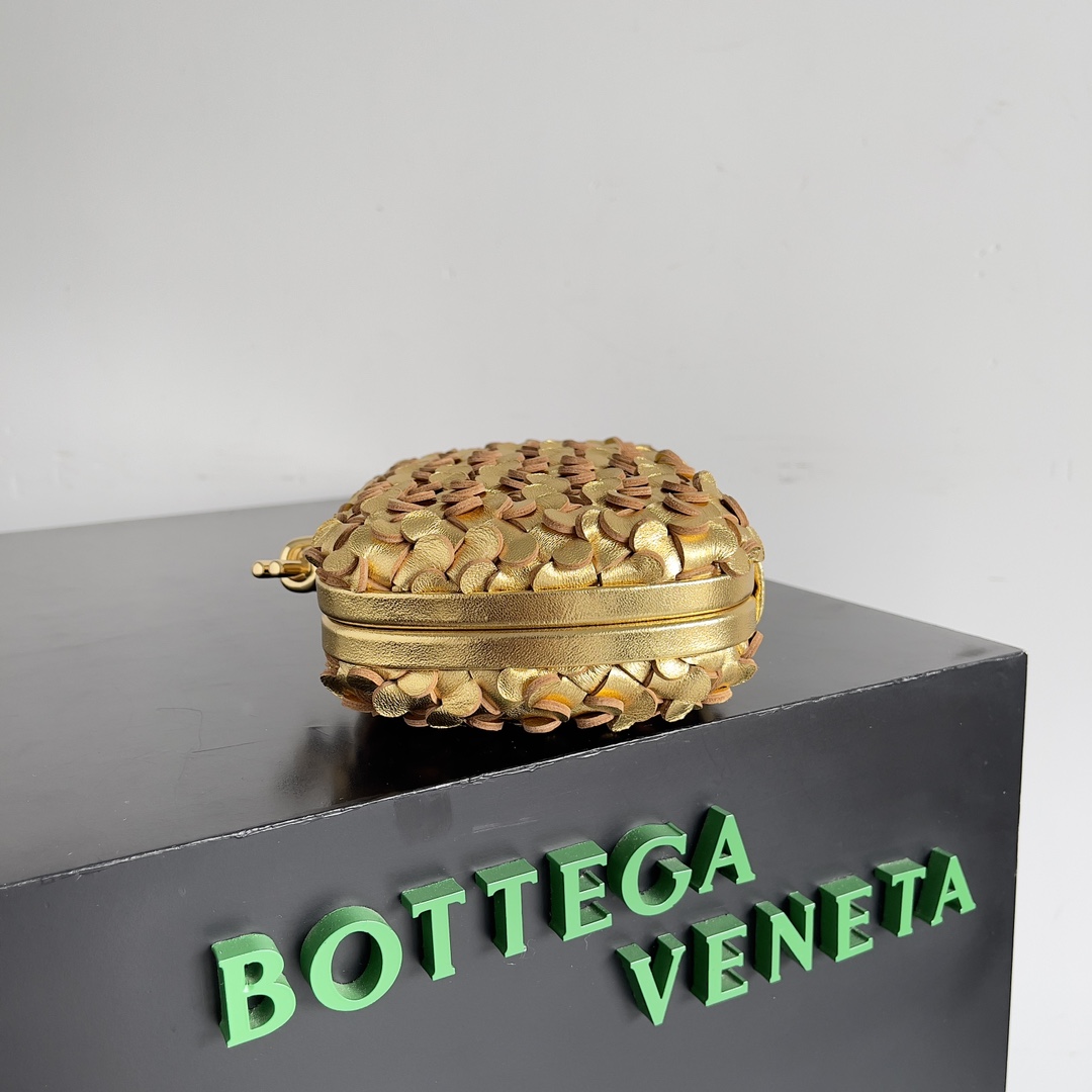BV-Metallic Woven Evening Bag