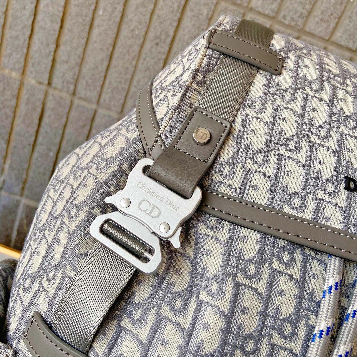 Dior-High end men's casual backpack