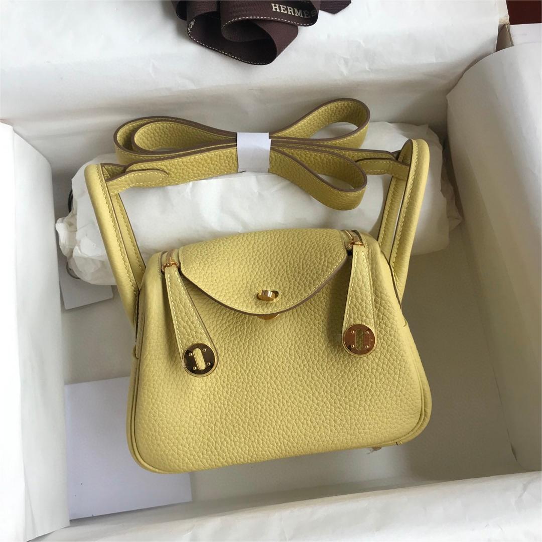 Hermes-Mini Lindy 19cm Hand sewn Imported Taurillon Clemence Leather Chicken Golden Buckle