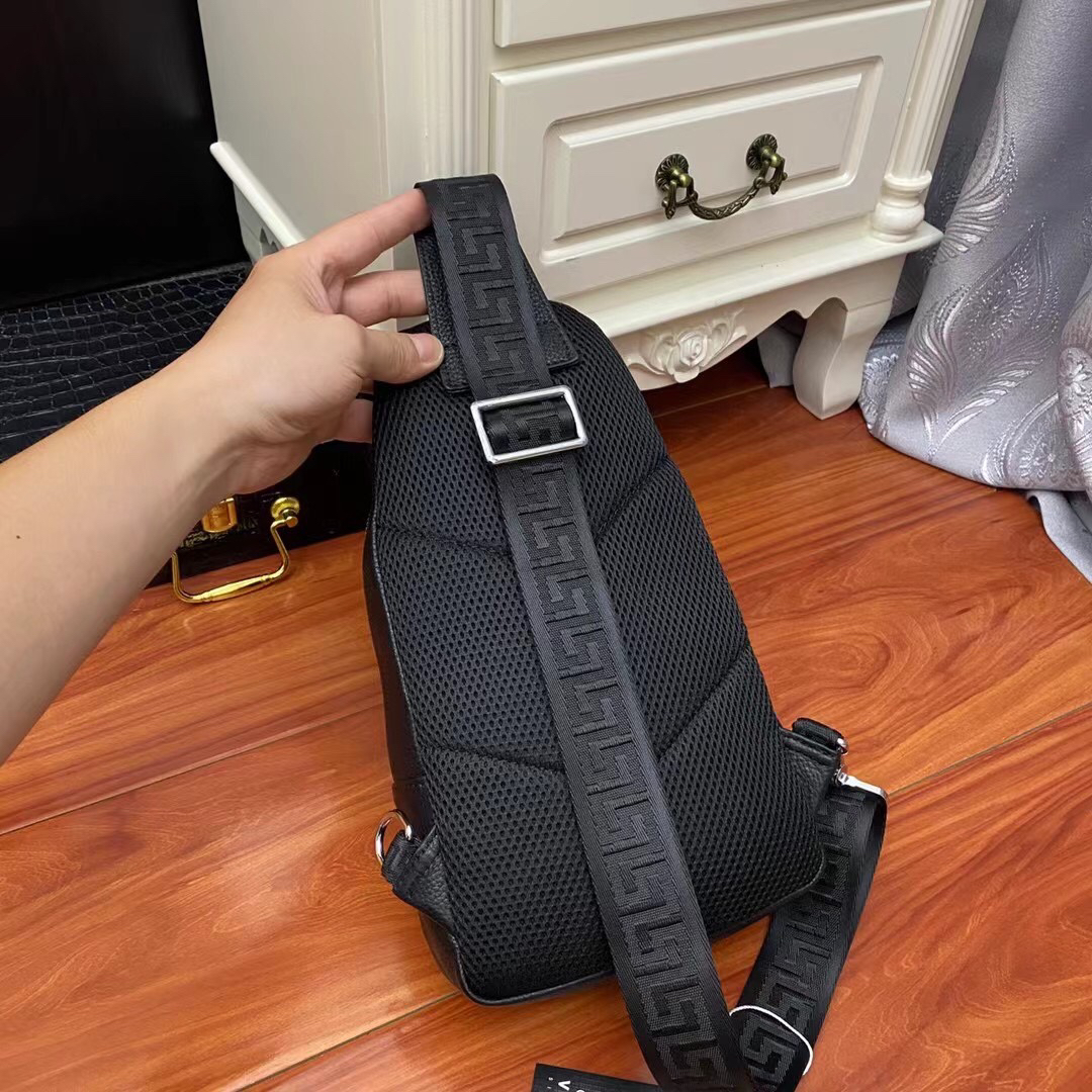 Versace-chest pack