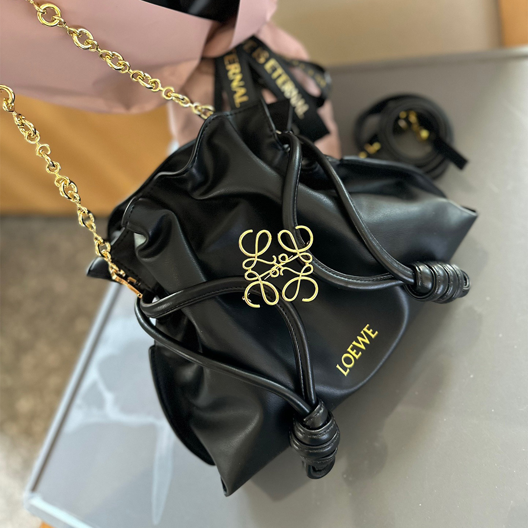 LOEWE-flamenco purse