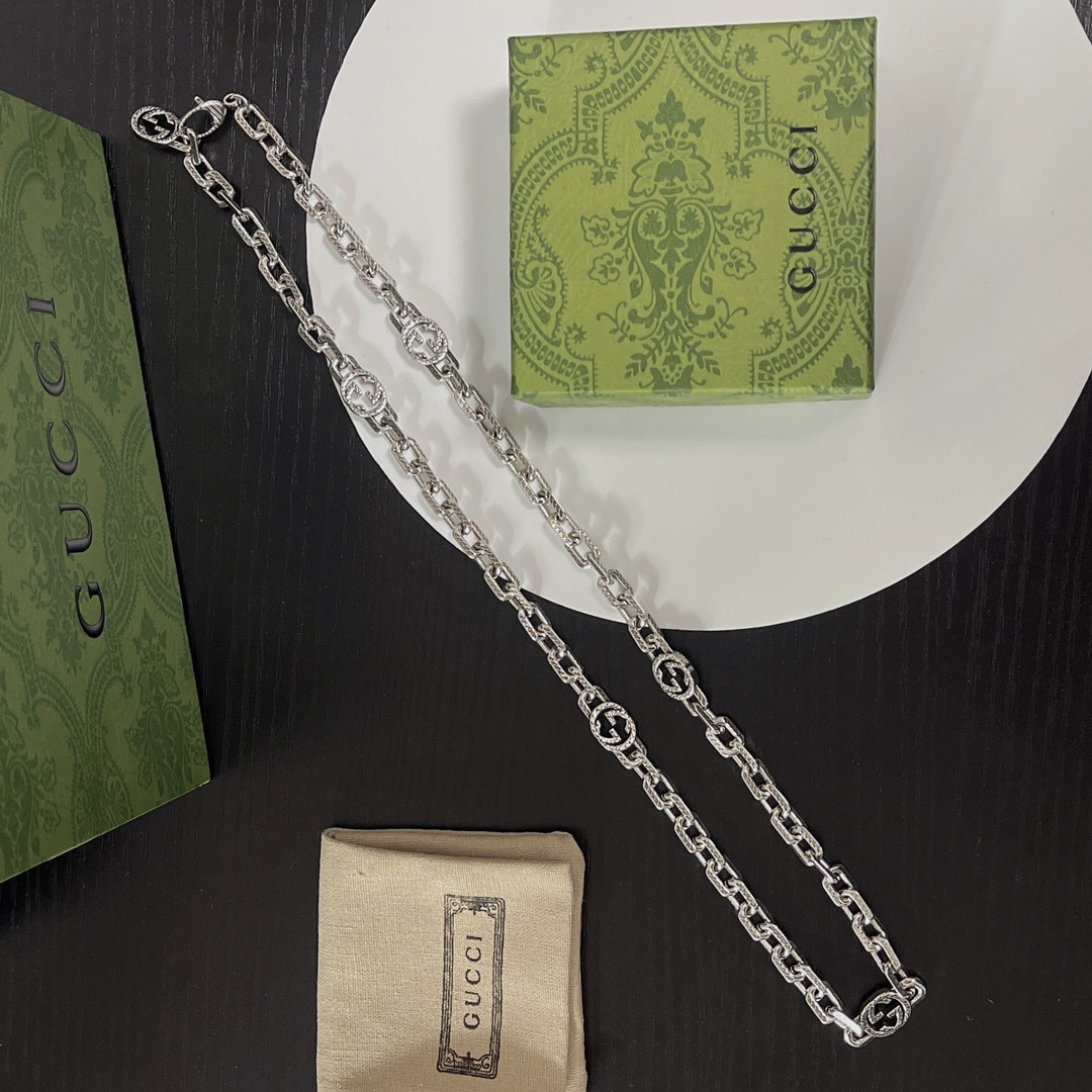 GUCCI-Couple Necklace