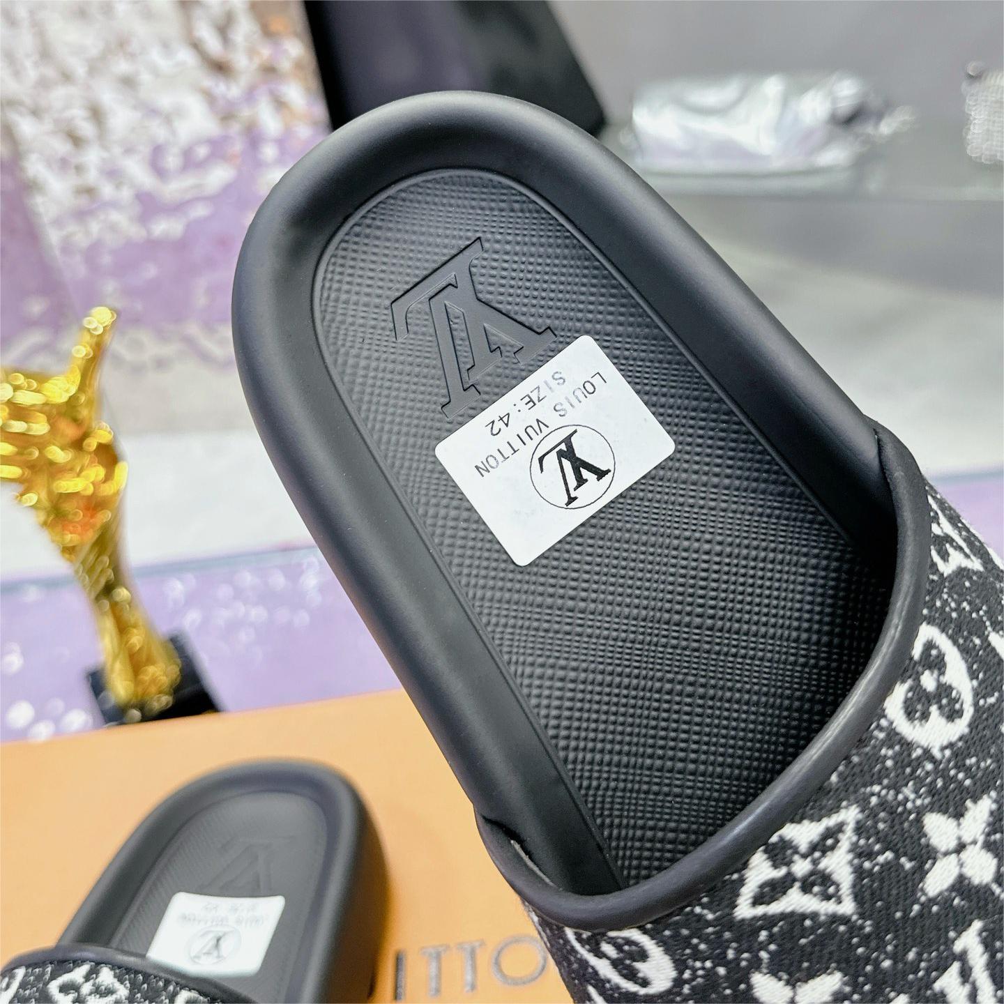 LV-Men's spring and summer slippers