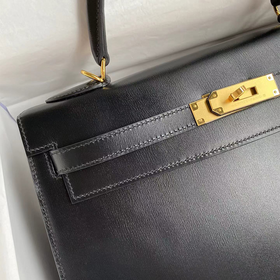 HERMÈS -Black Kelly 32CM bag