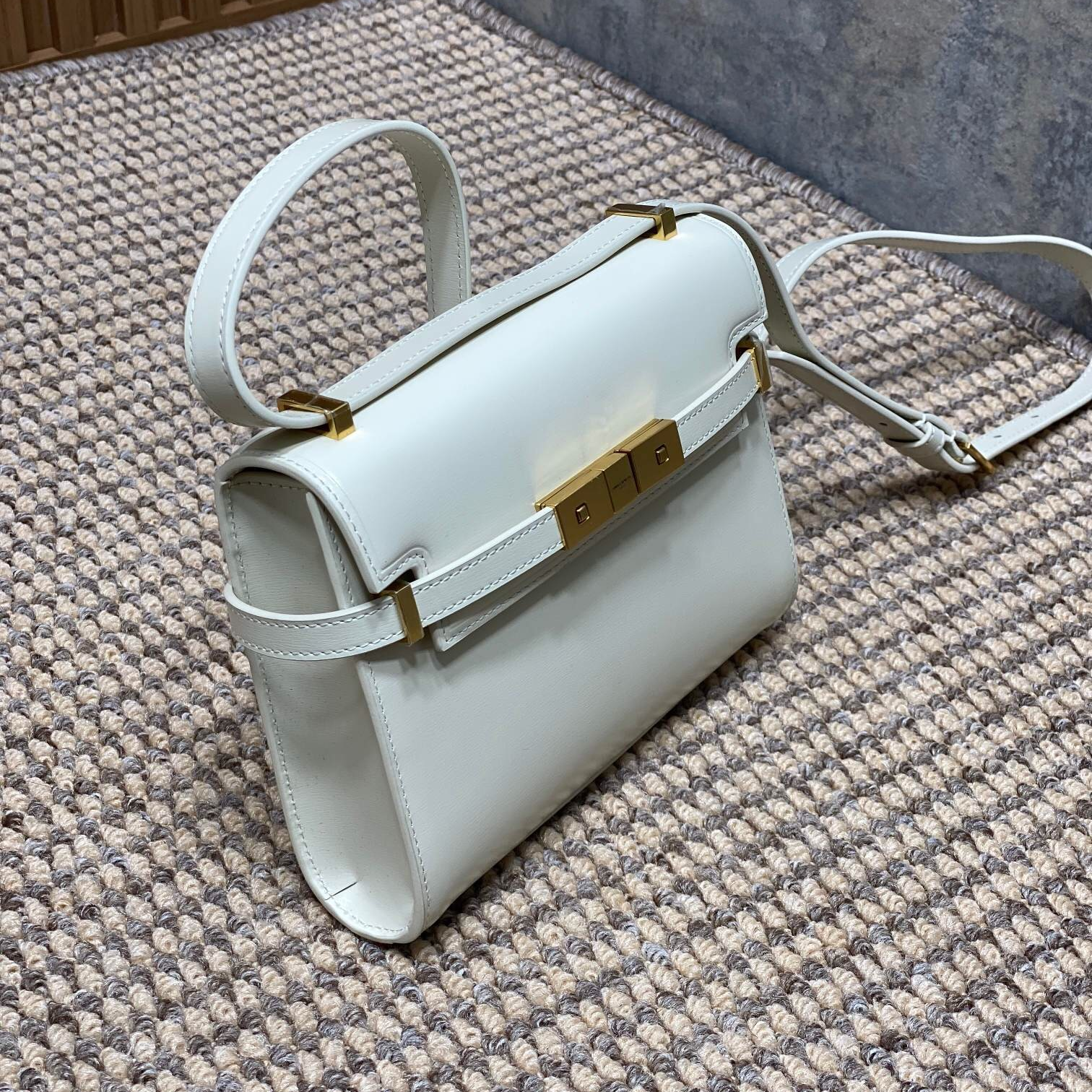 YSL-Flip Manhattan baguette bag