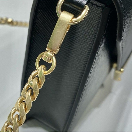 Prada-Chain Flip Shoulder Letter Package