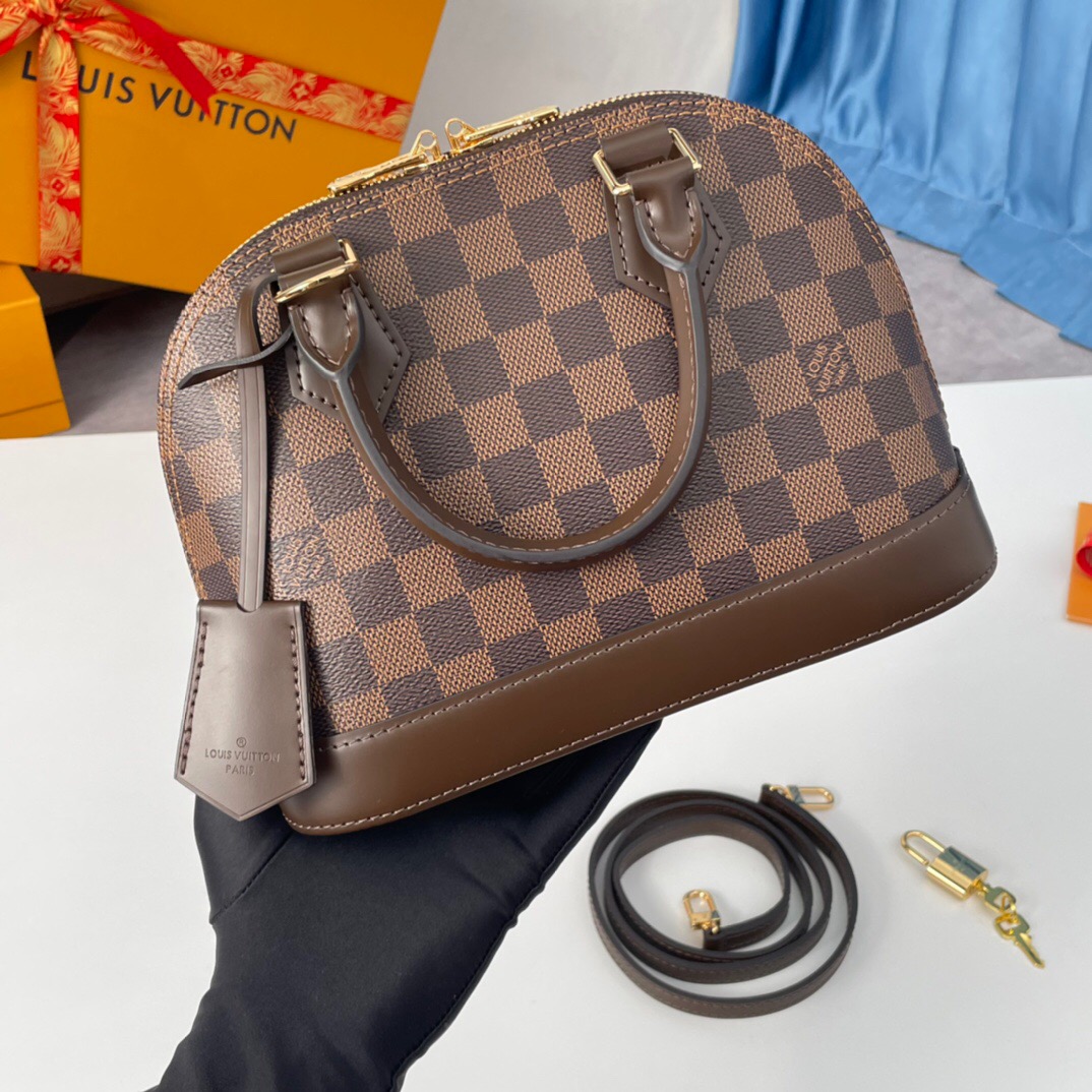 LV-Chessboard Shell Bag