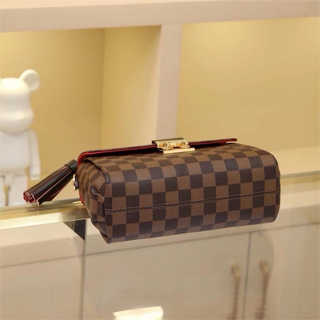 LV-croisette damier