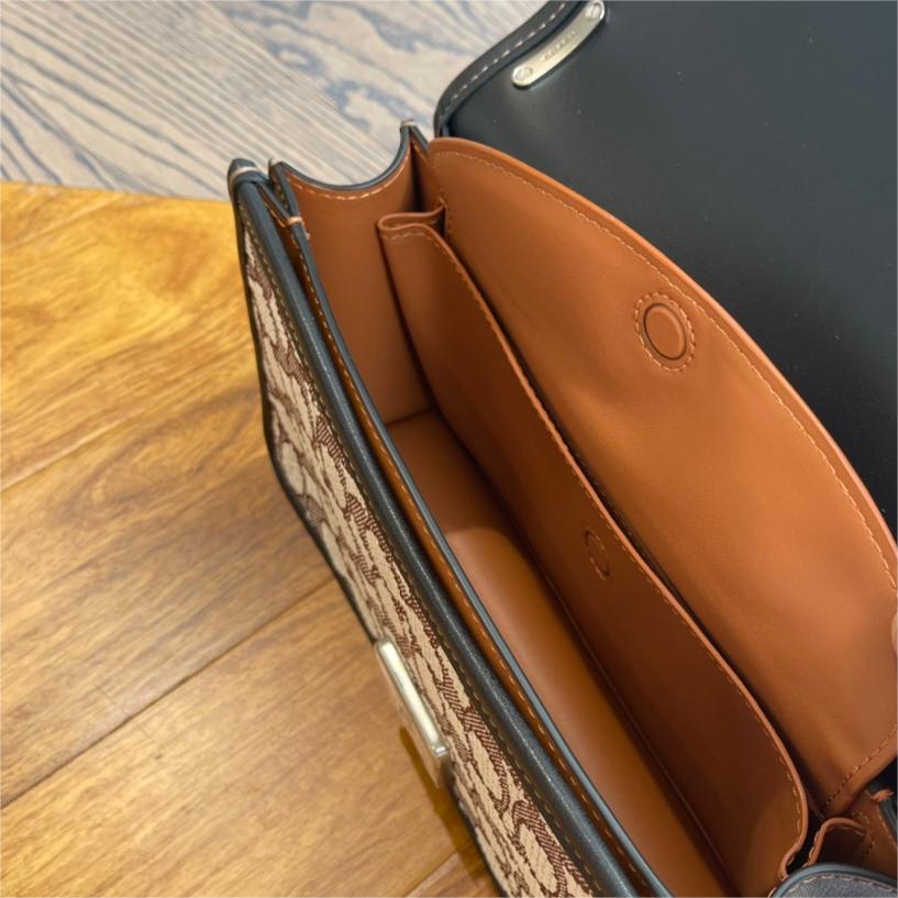 Coach-Jacquard Fabric Flip Bandit Series Single Shoulder Crossbody Bag