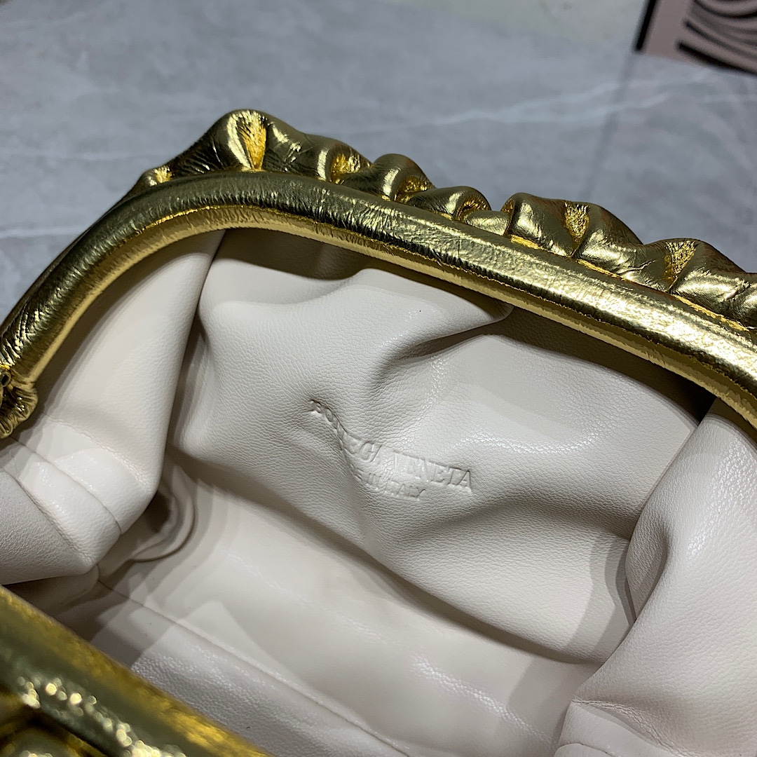 BV-The Pouch Cloud Pack