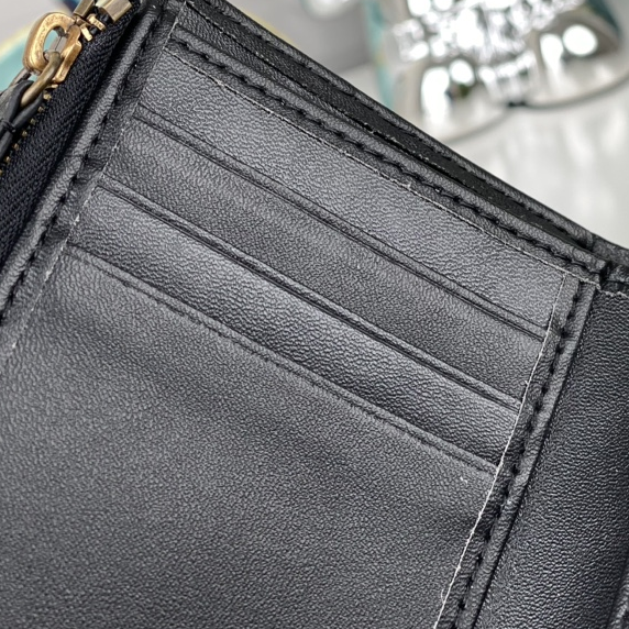 GUCCI - GG Marmont Quilted Leather Short Folding Wallet