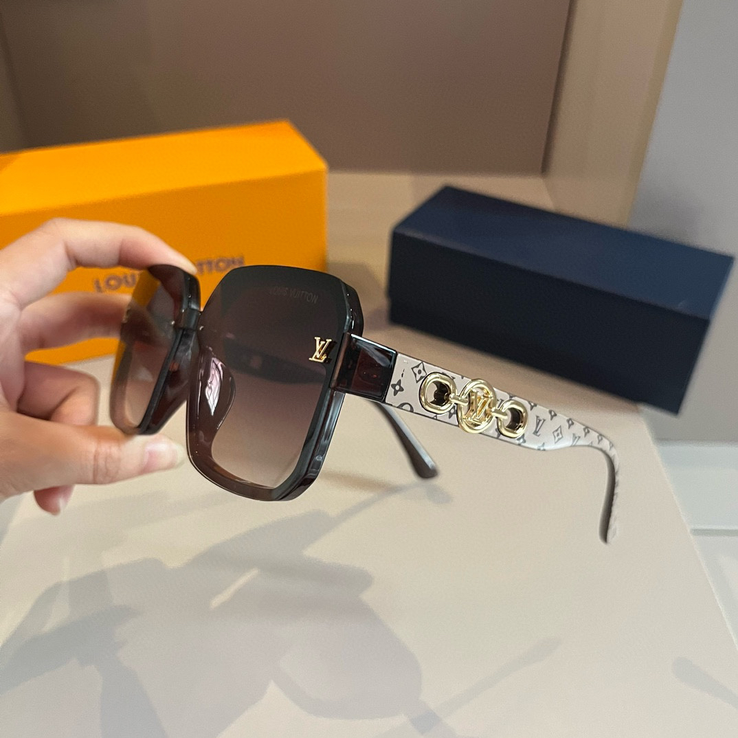 LV -Box Men's and Women's Same Style Sunglasses