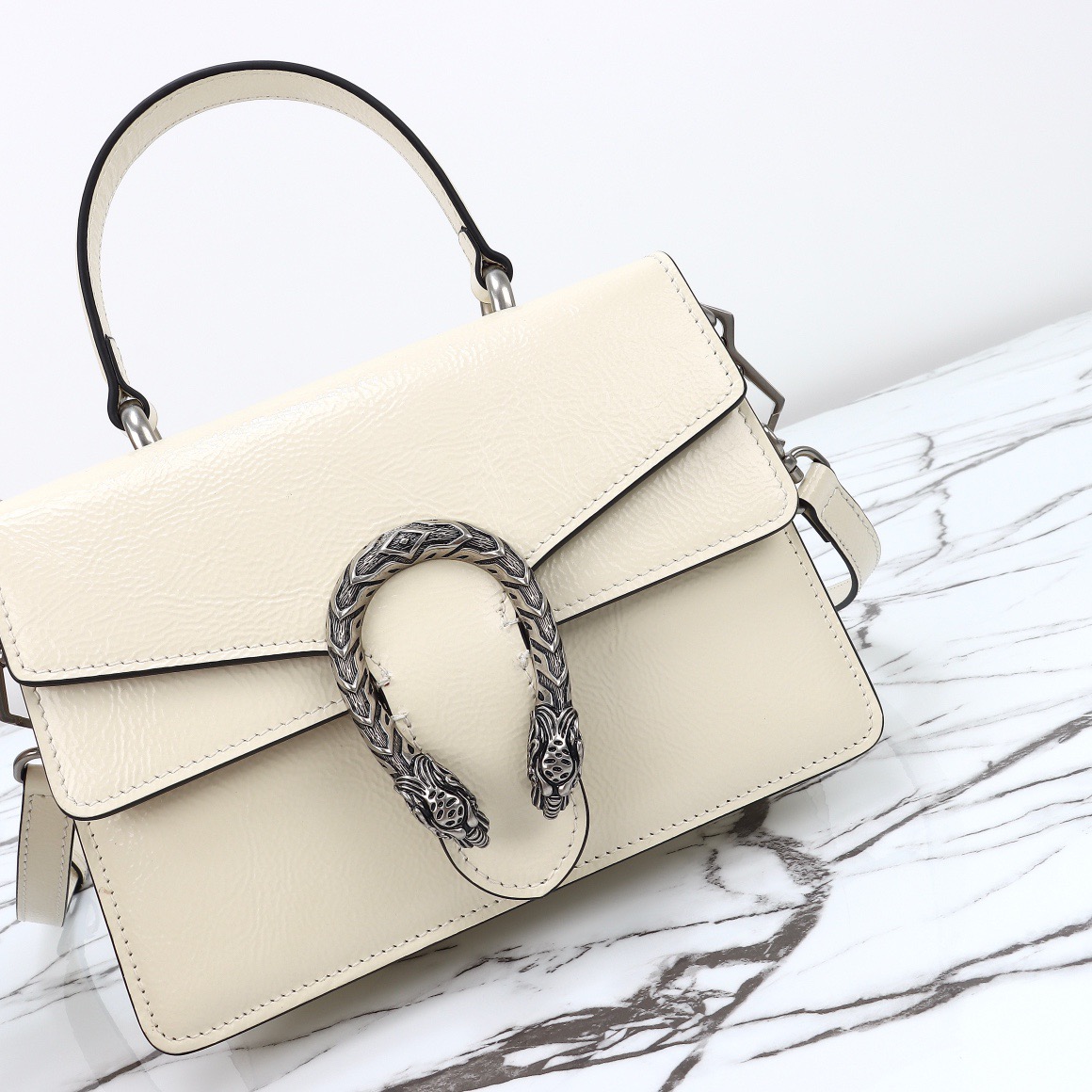GUCCI-Dionysus series mini white handbag
