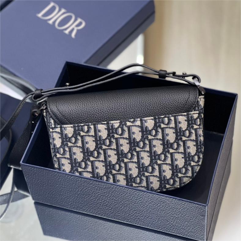 Dior-Black grain cowhide saddle bag