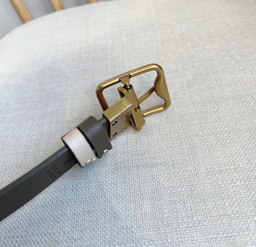 Burberry-Plaid calf leather belt