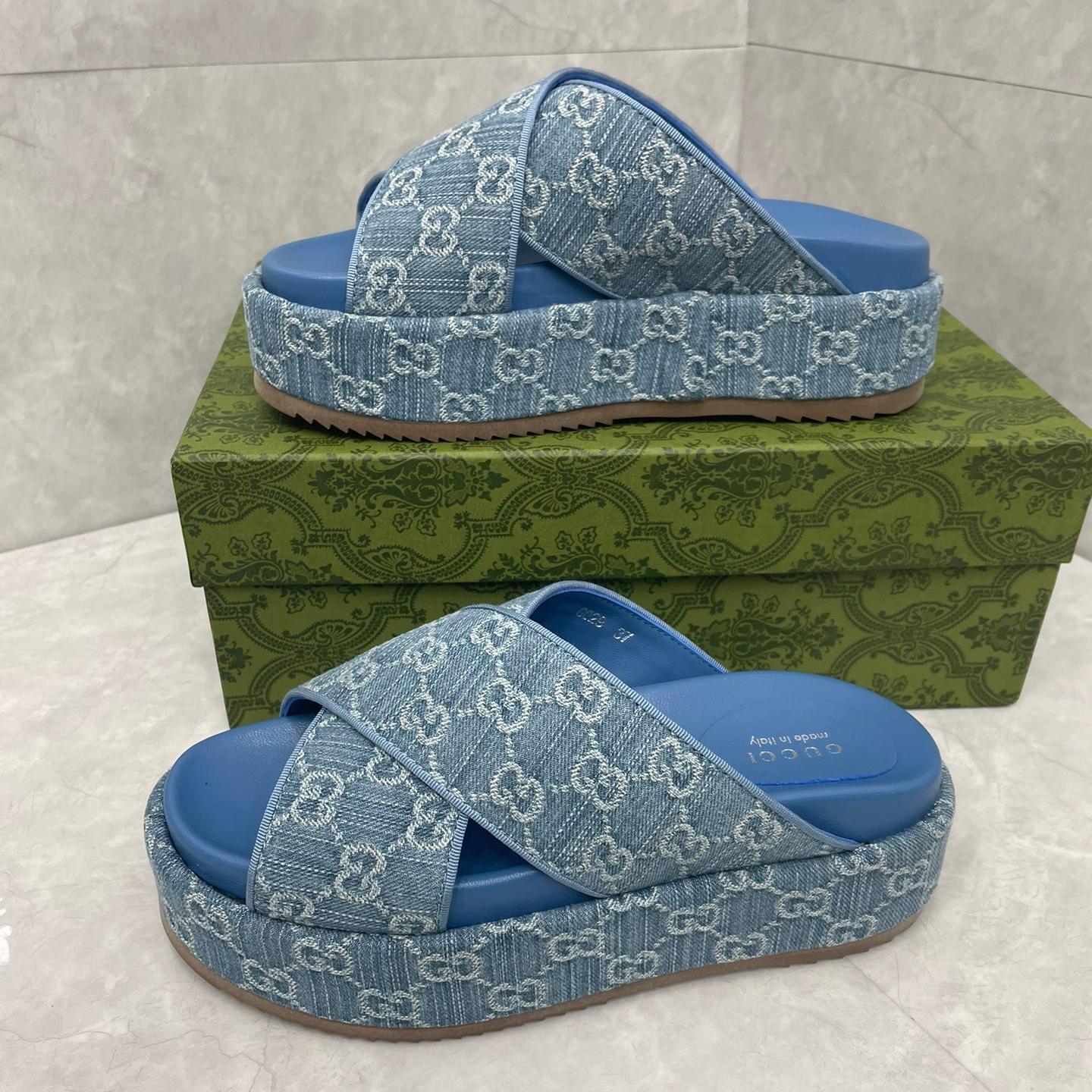 Gucci-Women's GG Thick Bottom Denim Slippers