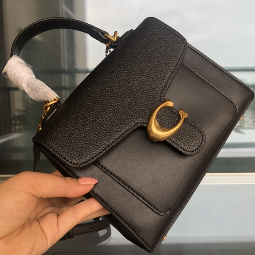 COACH - Cowhide Leather Shoulder Handbag