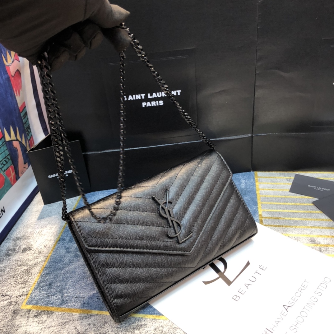 YSL-Monogram Woc Black button caviar