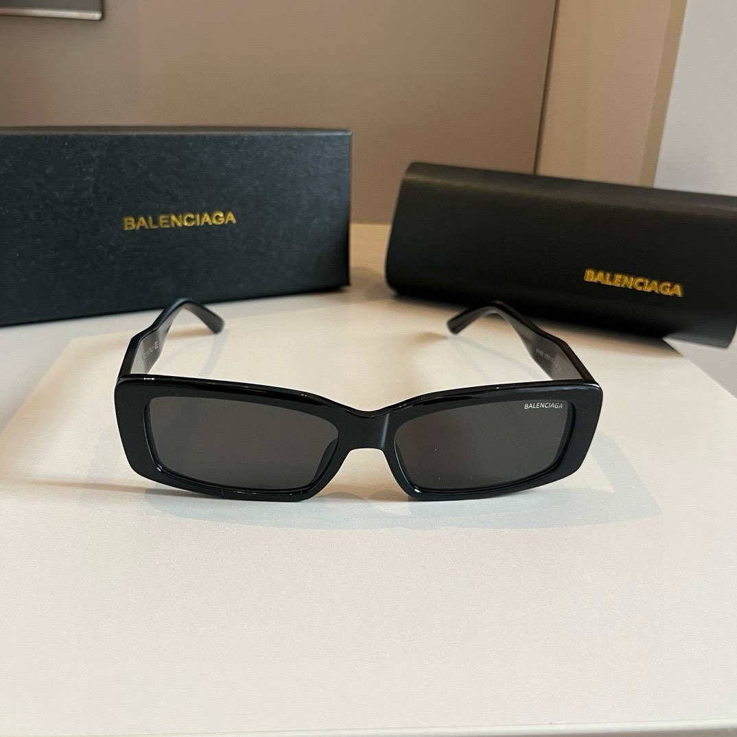 Balenciaga-Large Box Glasses Sunglasses
