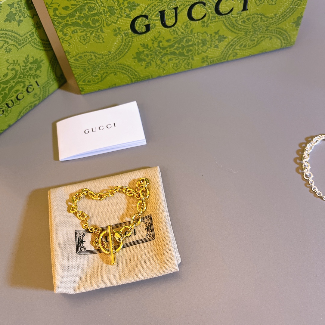 GUCCI-Interlocking series bracelet