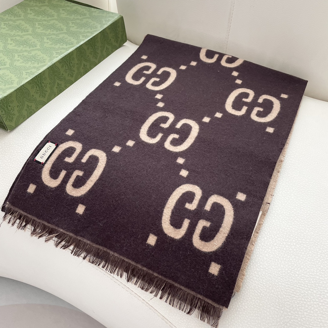 GUCCI-Jacquard wool long scarf