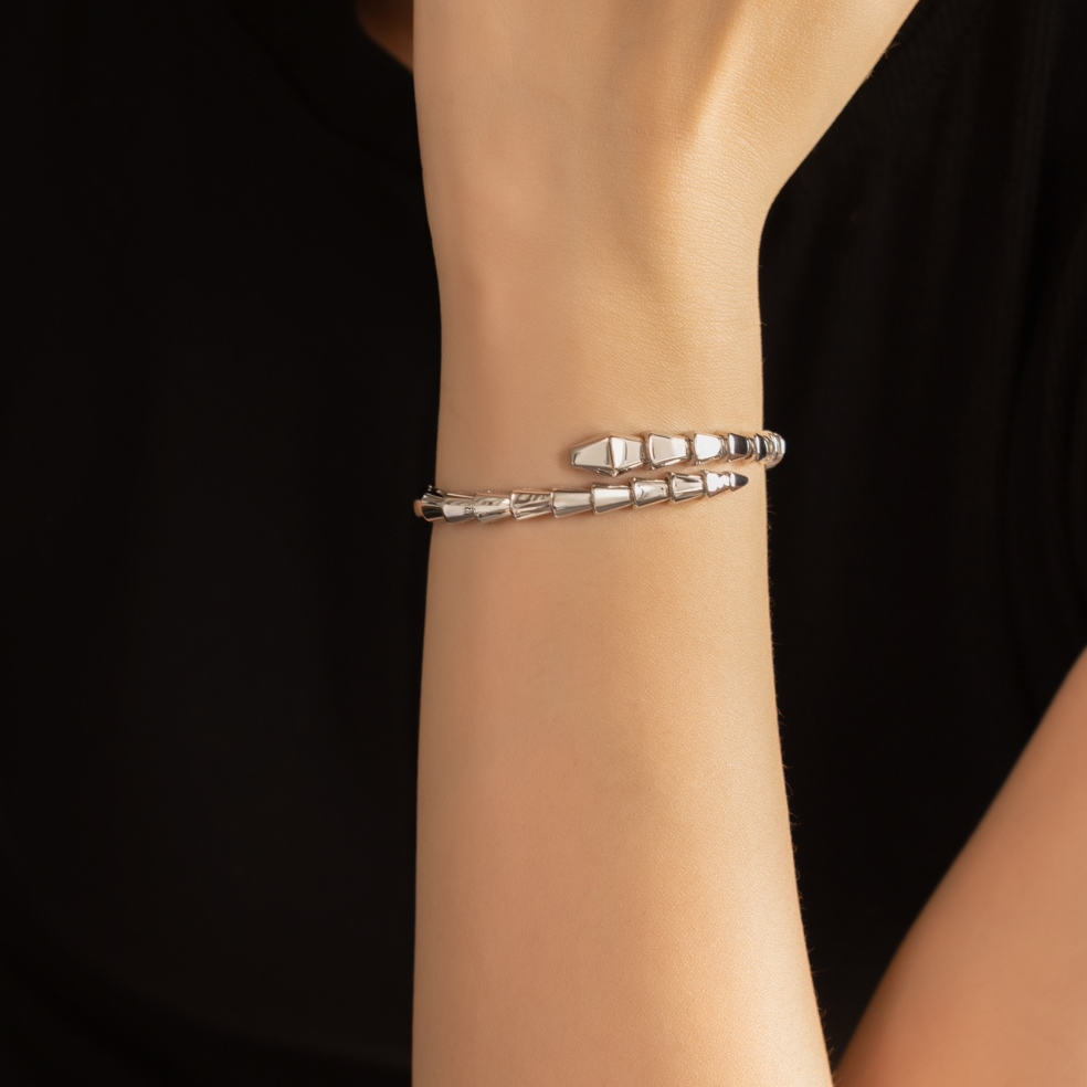 BVLGARI- SERPENTI Snake Bracelet