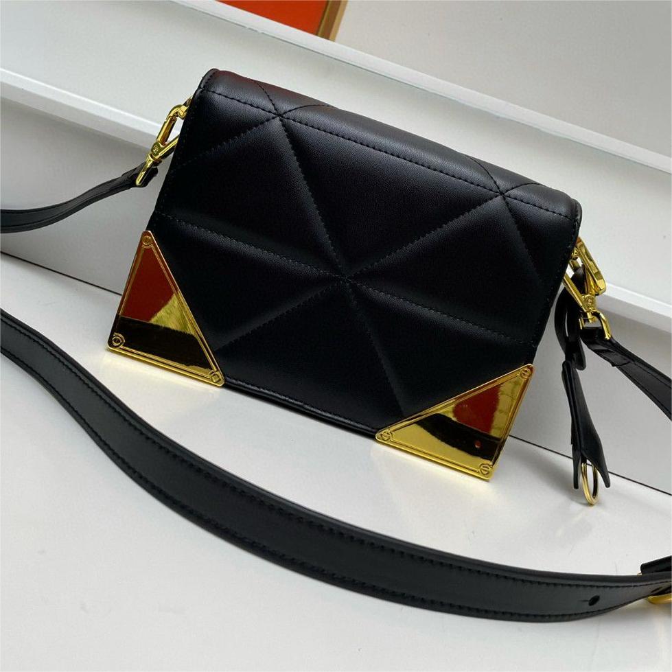 Prada-Cowhide Diamond Grid Crossbody bag