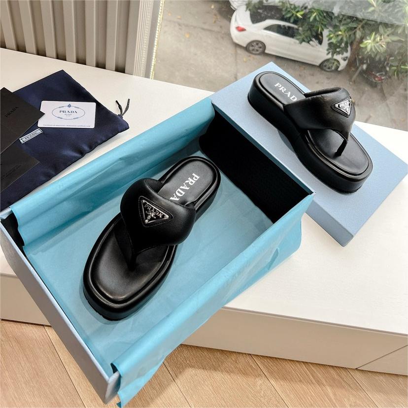 Prada-Soft soled leather flip flops sandals