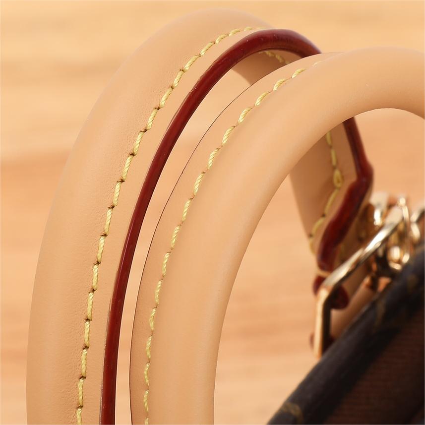 LV-PETIT SAC PLAT handbag