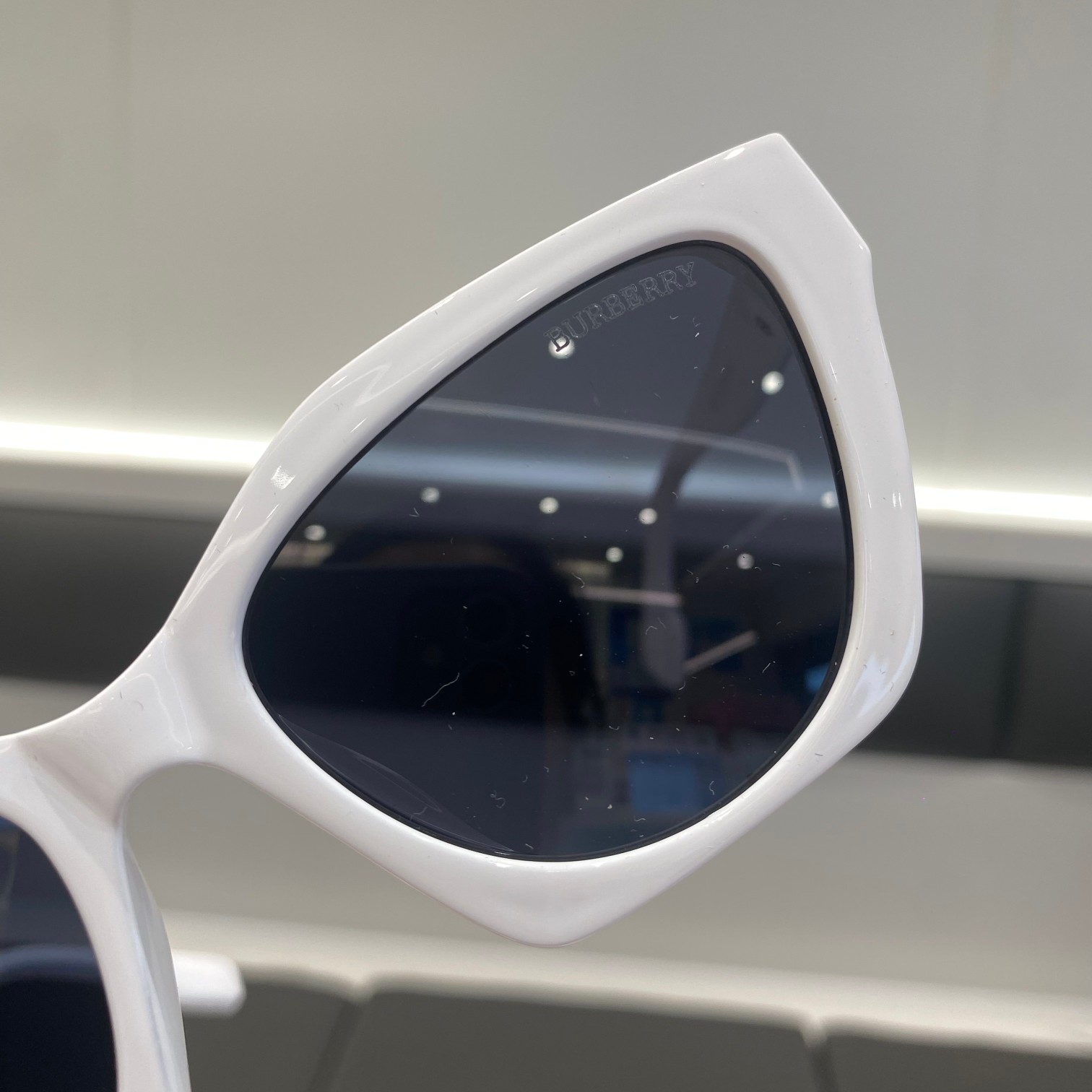 Burberry-unisex polarized sunglasses