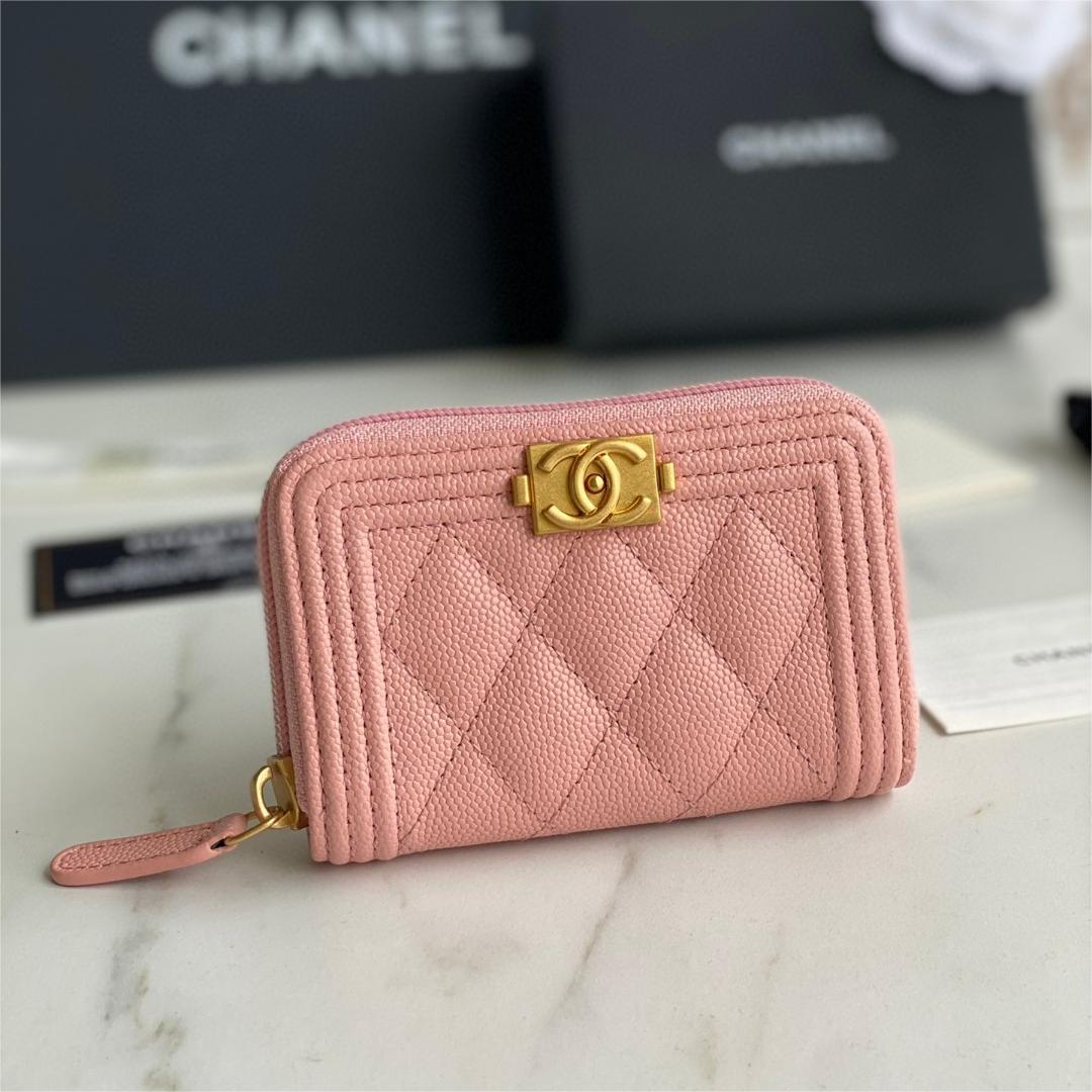 Chanel-Lingge patterned coin purse