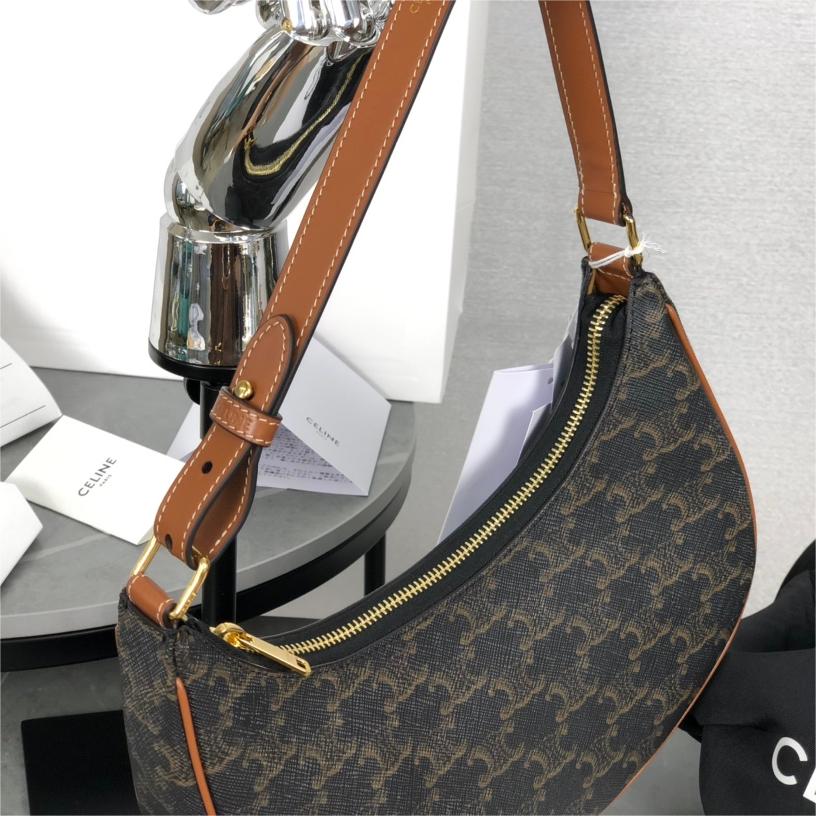 Celine-Ava armpit bag