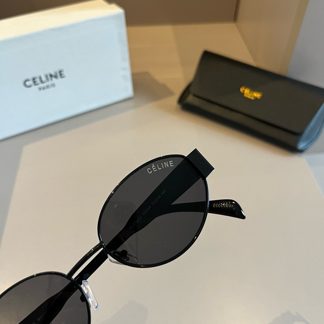 Celine-Retro round frame Sunglasses