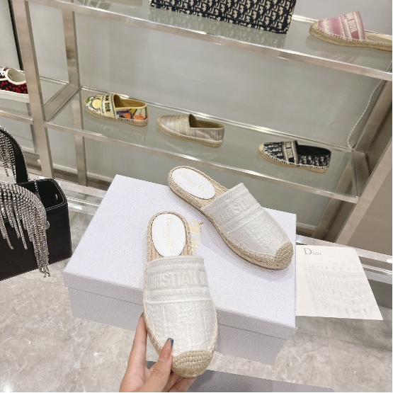 Dior-Three Dimensional Embroidery Woven Fisherman's Shoes