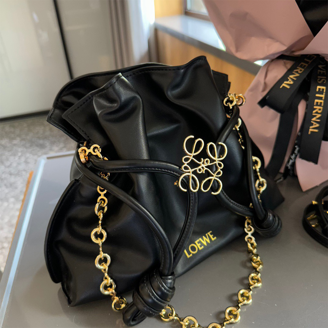 LOEWE-flamenco purse