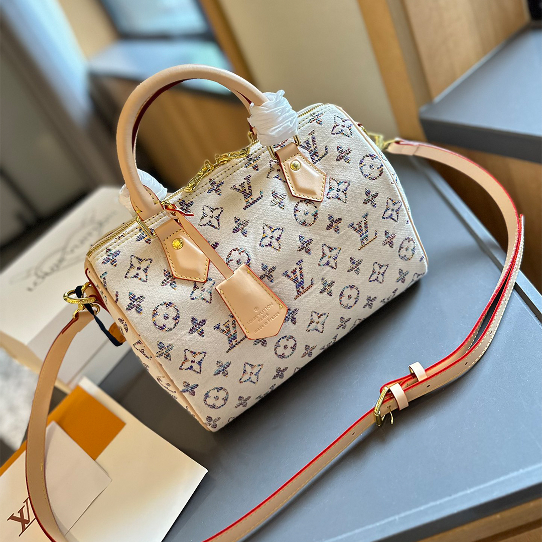 LV-monogram