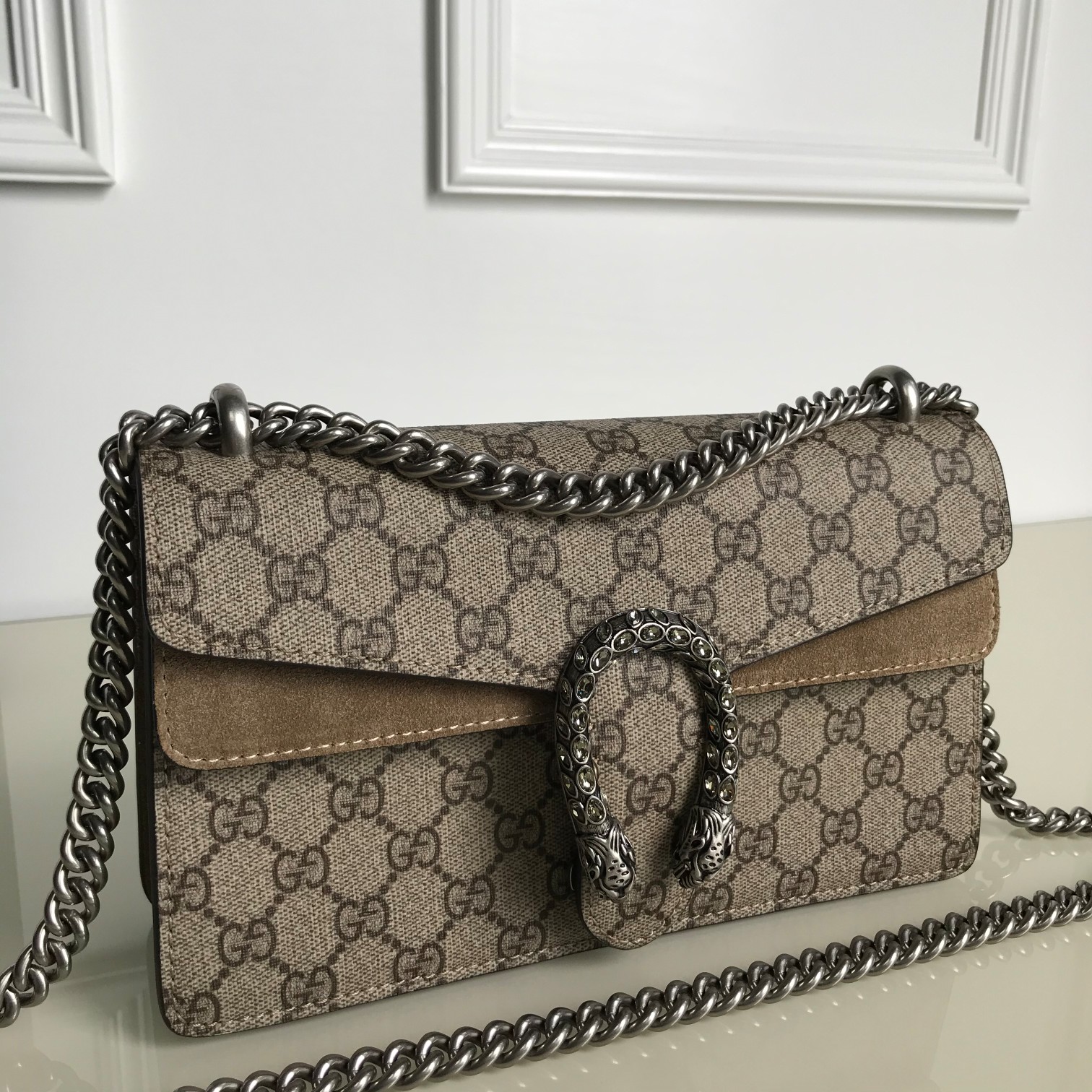 GUCCI-Dionysus Series Medium size Wine god bag