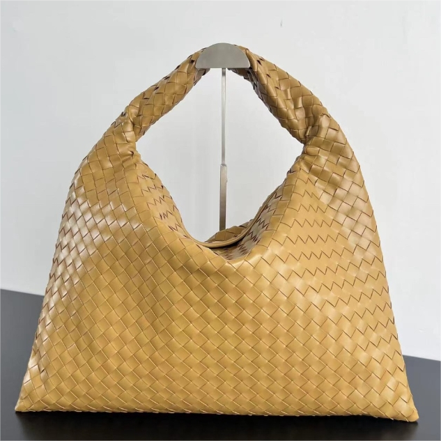 BV-Large Hop Cowhide Leather Woven Soft Hobo bag