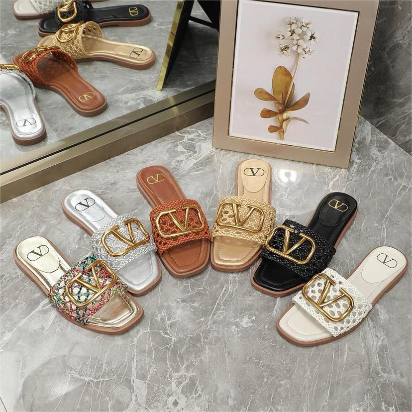 Valentino-Vlogo series shoes