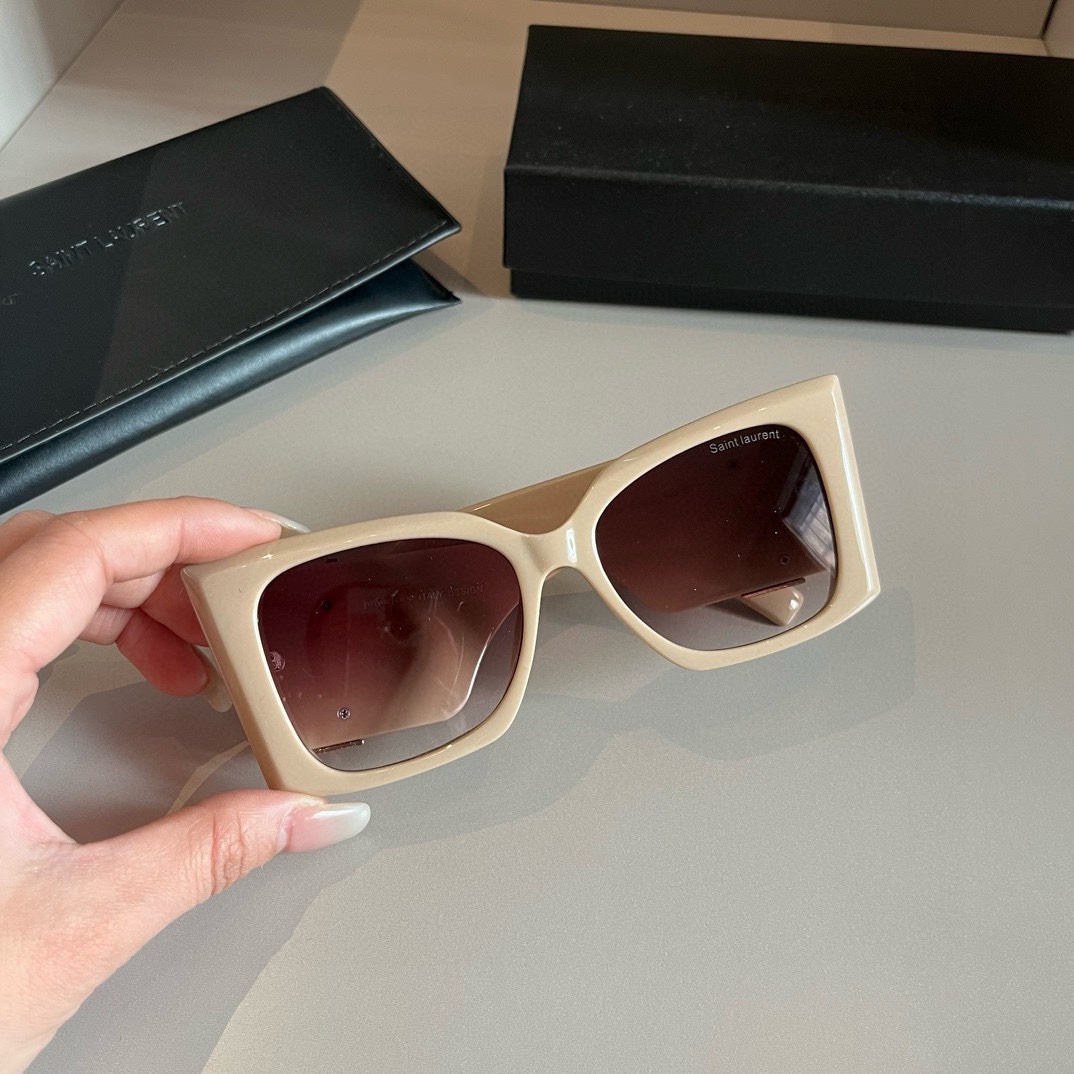 YSL-Thick leg Box Sunglasses