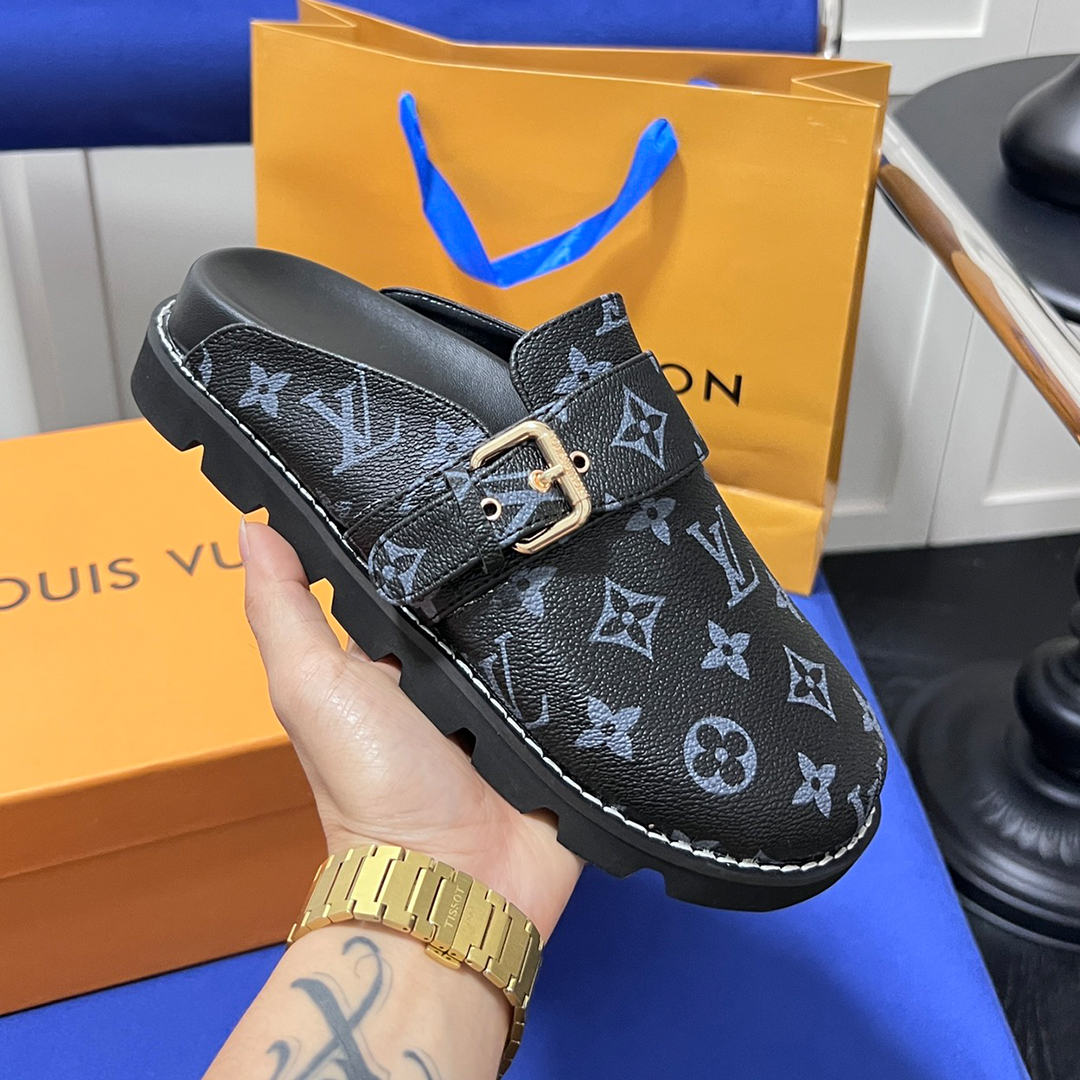 LV-wrap-around slippers