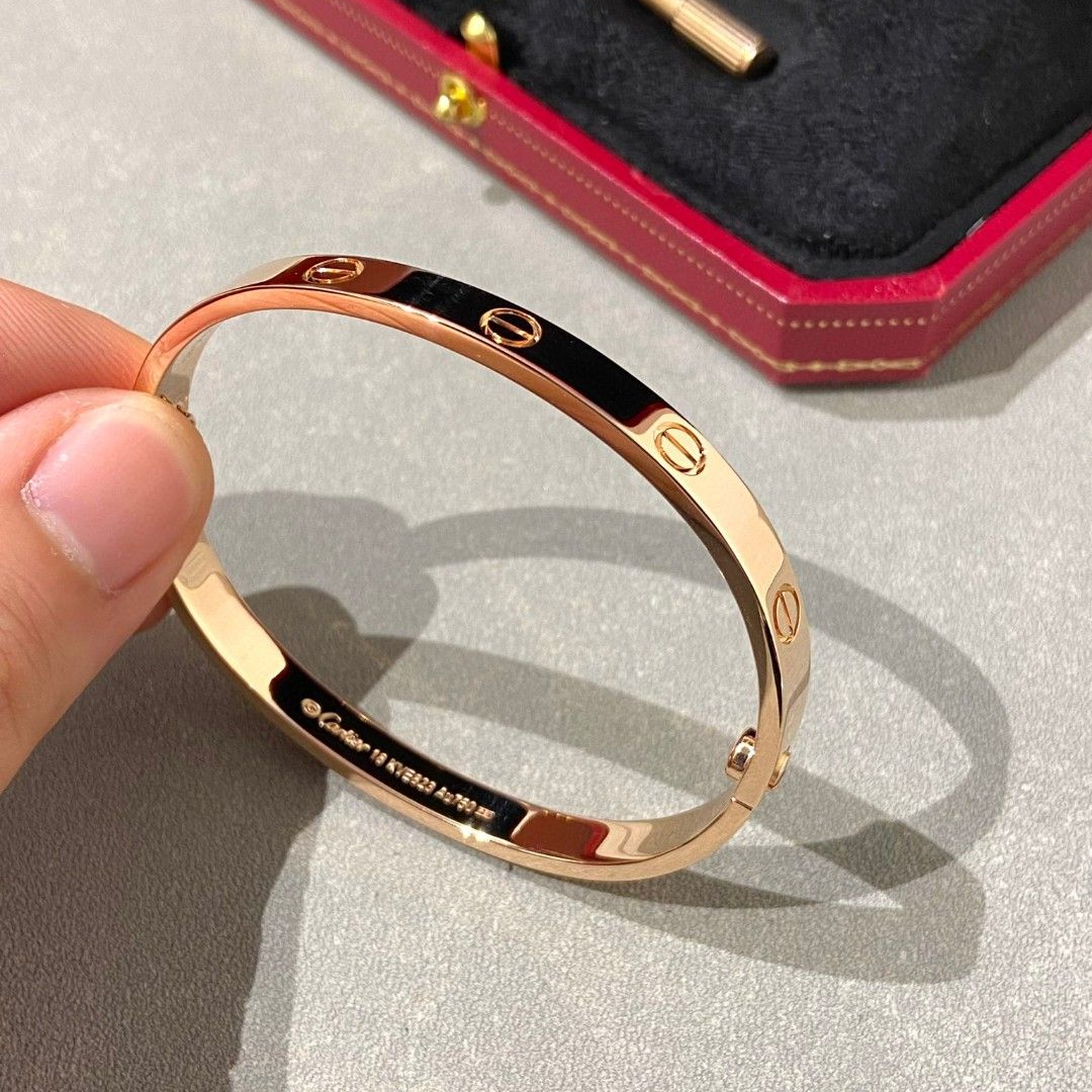 Cartier-Classic Love Bracelet