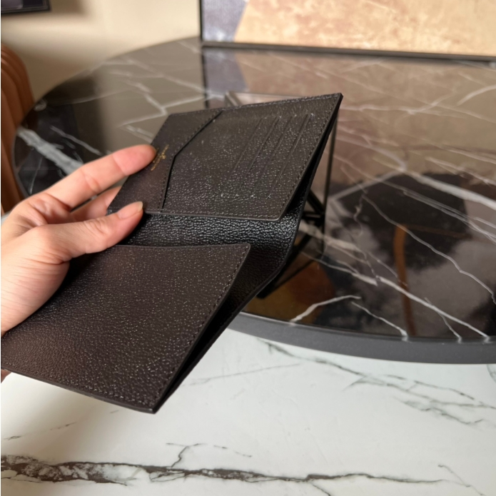 LV-Cowhide Lychee Pattern Embossed Clip