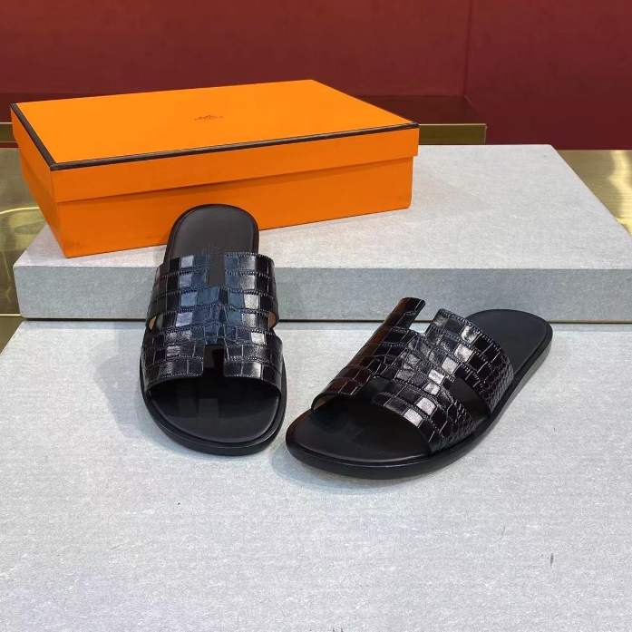 Hermes-Swift Leather Men's H Slippers