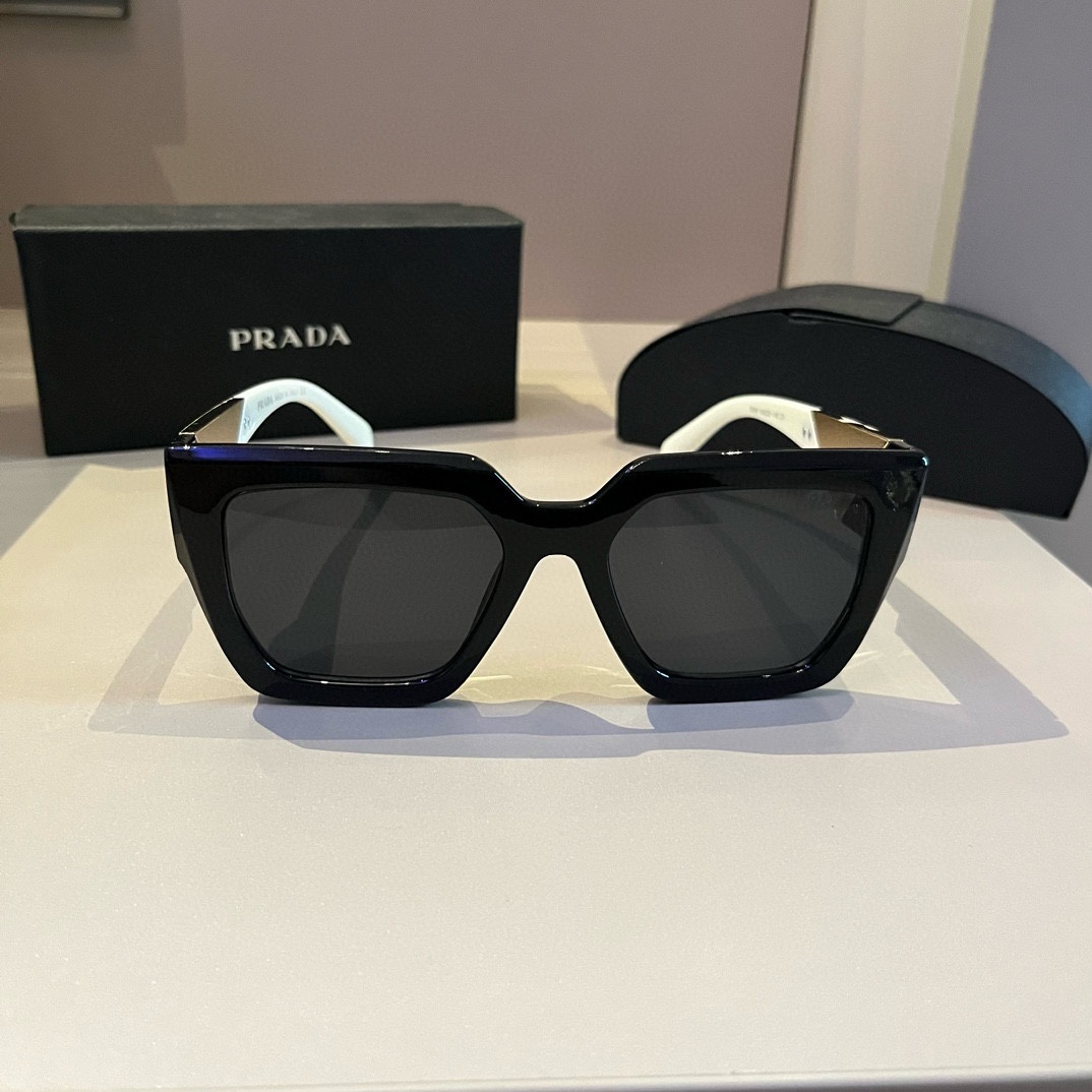Prada-unisex generous framed sunglasses