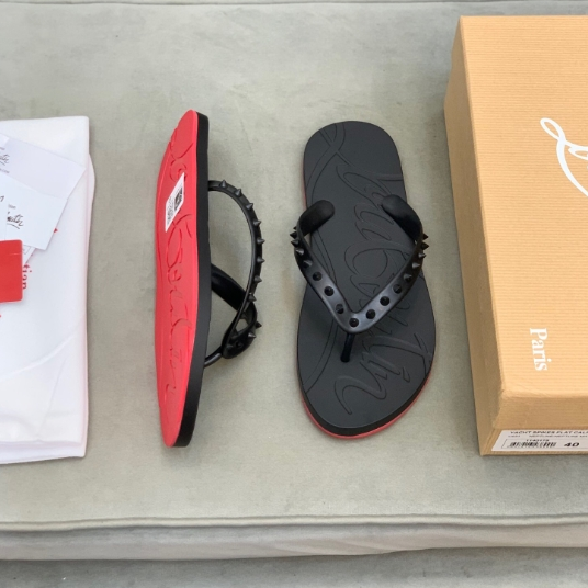 Christian Lubotin-High end rivet flip flops